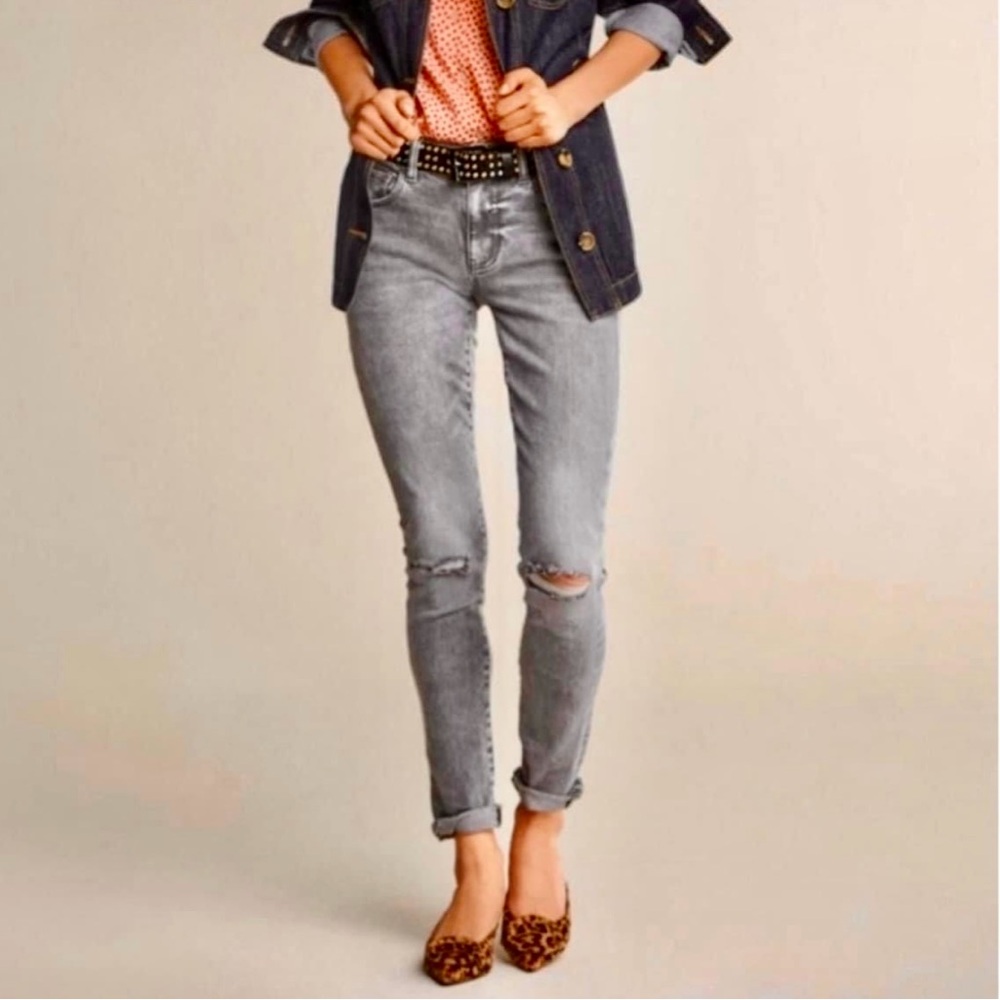 CAbi NWT, Size 6, High skinny vapor wash, stretch jean